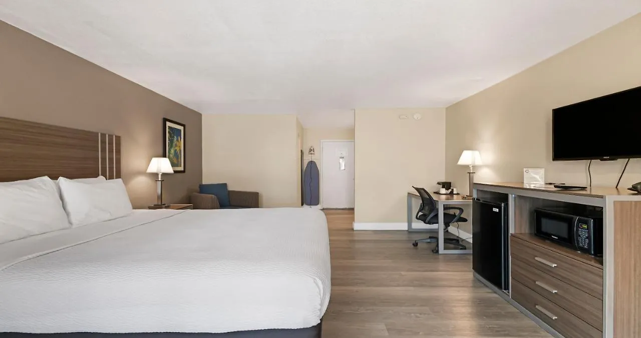 Surestay Plus Hotel By Best Western Sacramento North